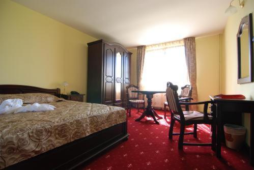 Grand Hotel Perla Ciucasului Tărlungeni Exteriér fotografie